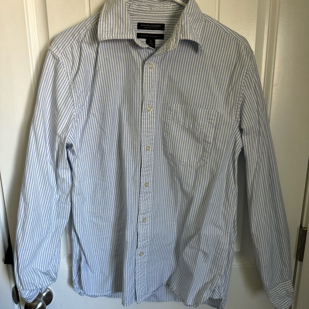 Banana Republic Men's Blue Striped Shirt